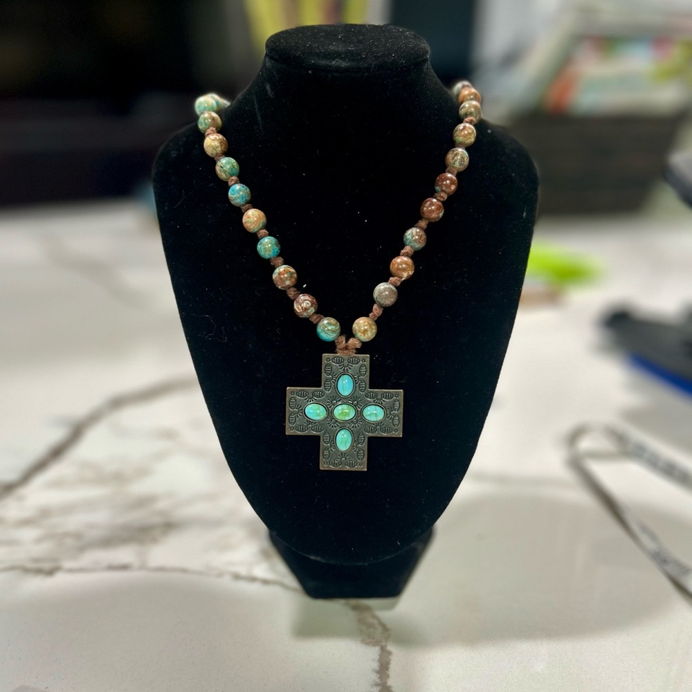 Carico Lake Turquoise Cross Necklace
